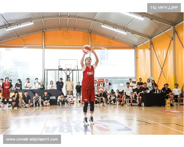 多位球员参与社区活动，推广女子篮球运动