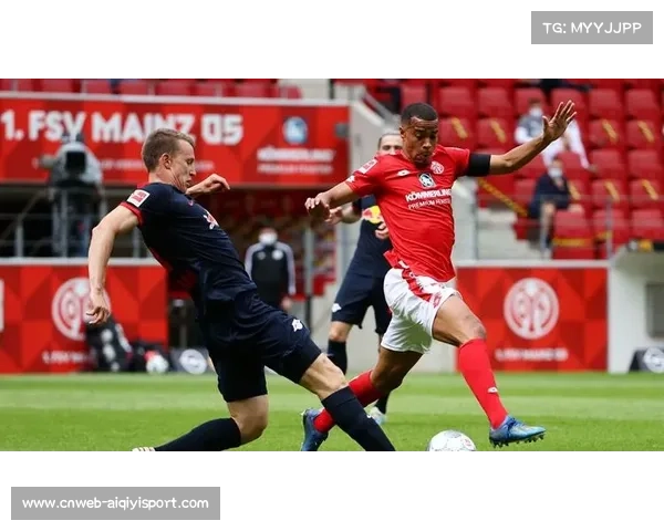 多特蒙德4-0大胜美因茨，瑞尔森角球助攻帽子戏法